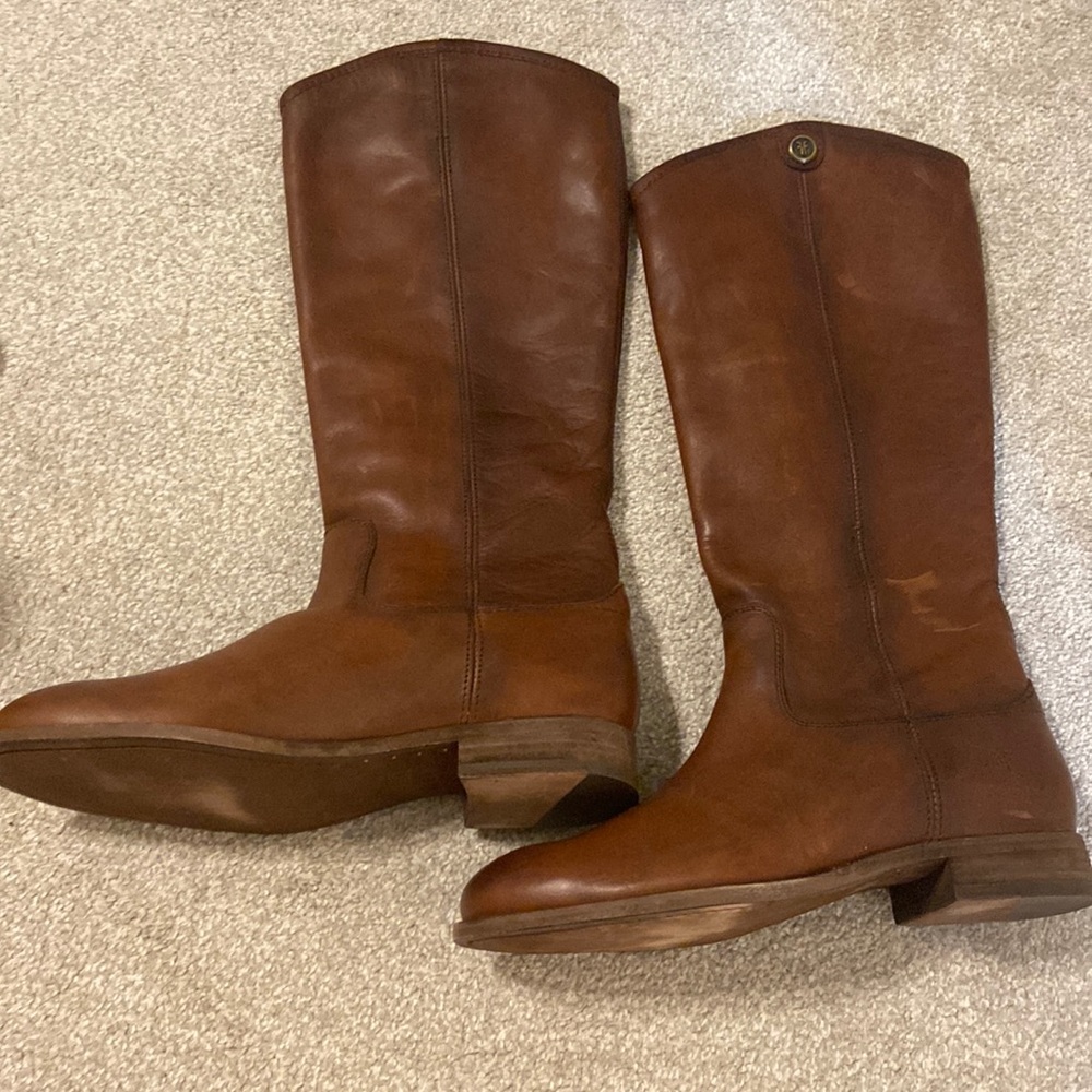 Frye Melissa button